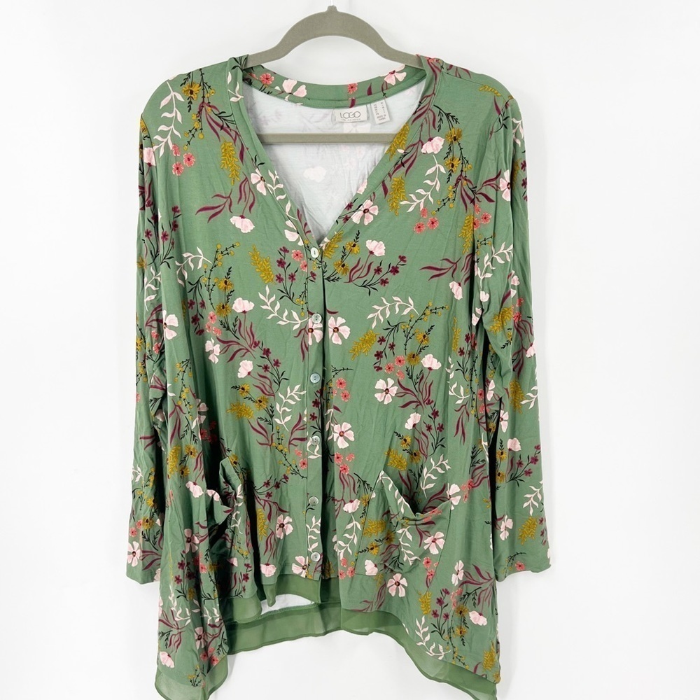 ✅ LOGO Lori Goldstein Lux Green Floral Cardigan SIZE MEDIUM BUTTON FRONT‎